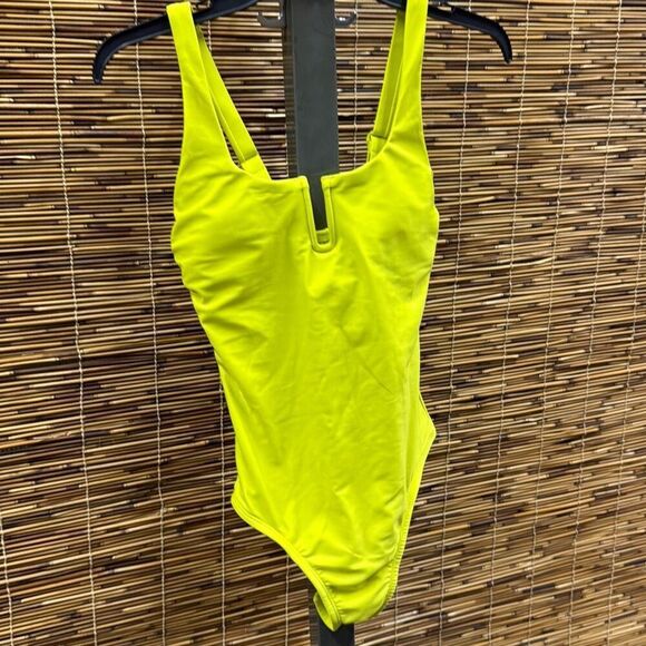 Women's U-Wire Medium Coverage One Piece Swimsuit - Kona Sol™ Green Size S - Picture 2 of 3
